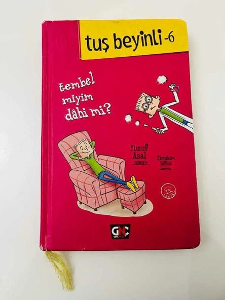 Tuş Beyinli 6 - Tembel miyim? Dahi mi? (Ciltli) (Sahafiye Kitap)