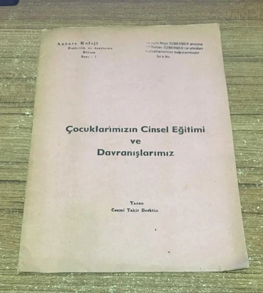 ÇOCUKLARIMIZIN CİNSEL EĞİTİMİ VE DAVRANIŞLARIMIZ (Sahafiye Kitap) ürün görseli 1