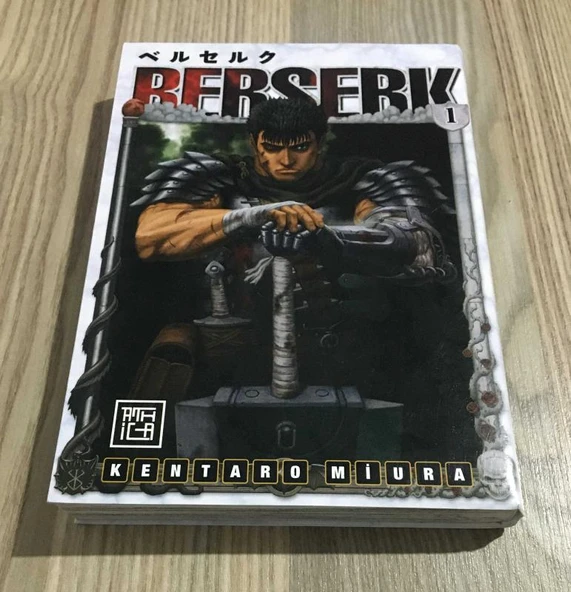 BERSERK 1.CİLT (Sahafiye Kitap)
