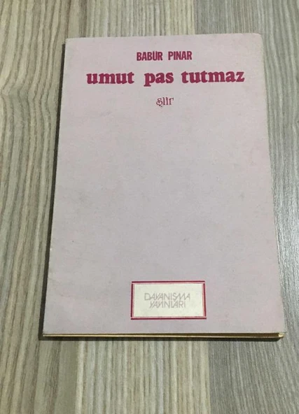 UMUT PAS TUTMAZ 1.BASKI (Sahafiye Kitap) ürün görseli 1