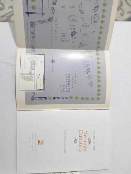 Guide to the Yosemite Cemetery (Sahafiye Kitap) - Resim 2