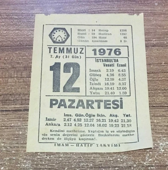 12 TEMMUZ 1976 PAZARTESİ İmam-Hatip Takvimi Yaprağı (Sahafiye Kitap)