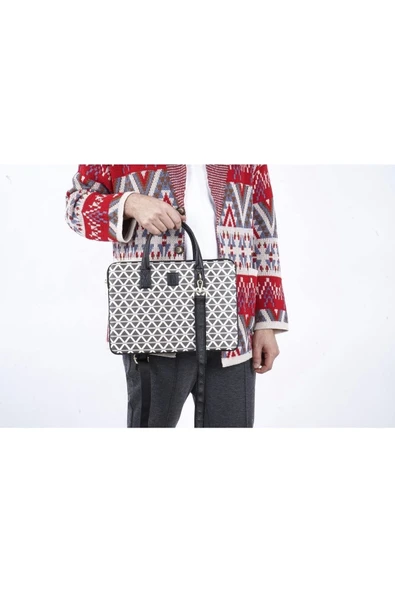 Önder Minbag 15 Laptop Çantası Siyah ürün görseli 1