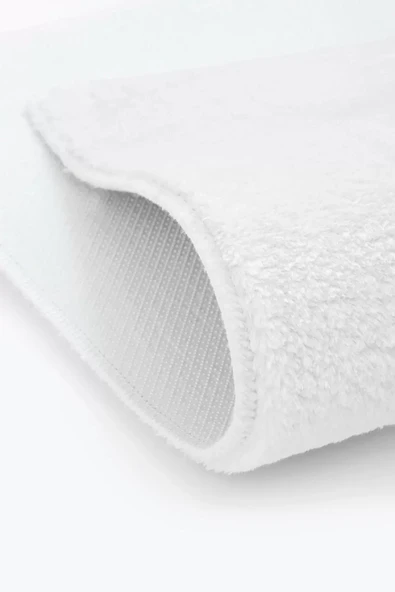 Beyaz Post Dokuma Halı Peluş Yumuşacık Kaymaz Antibakteriyel - 4