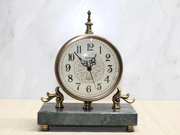 Mermer Tabanlı Masaüstü Saat ürün görseli