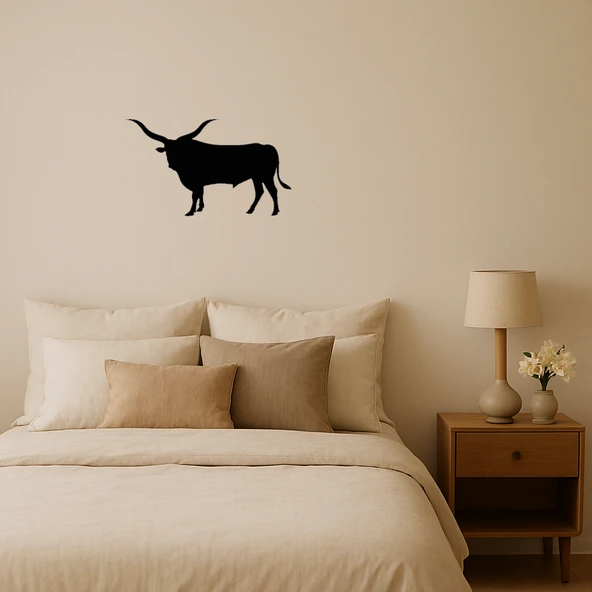 Güçlü Boğa Temalı Dekoratif İç Mekan Tablosu ürün görseli