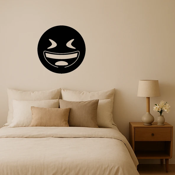 Göz Kısmış Gülümseyen Yüz MDF Tablo ürün görseli