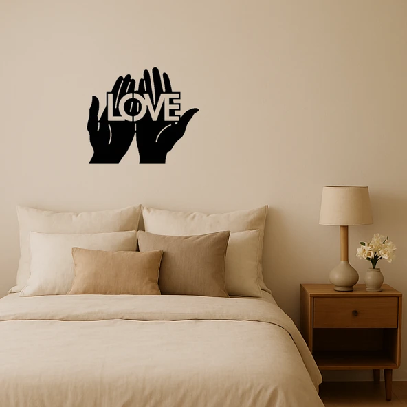 Eller Üzerinde Aşk Dekoratif Tablo ürün görseli