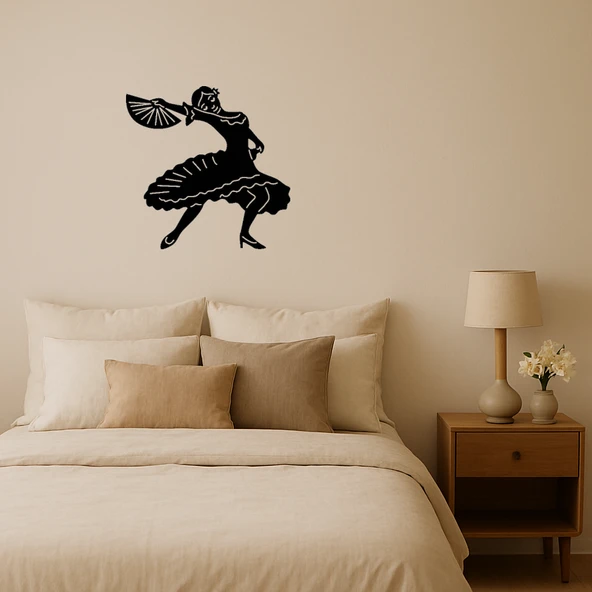 Dans Eden Kadın Dekoratif Tablo ürün görseli