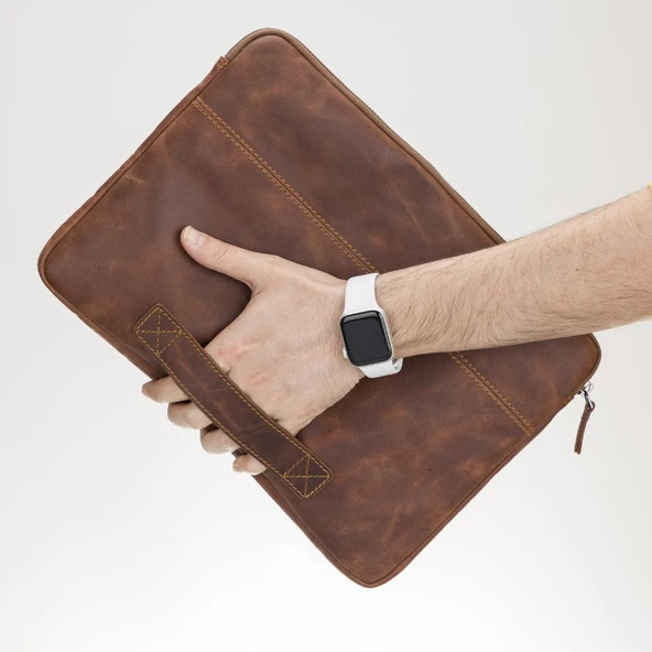 Awe 14 inç MacBook Ve Pc Uyumlu Deri Kılıf TN2 Kahve - 3