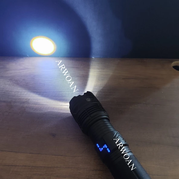 Yüksek Güç Taktik Şarj Edilebilir led el feneri uzun menzilli çok güçlü Fener - 6