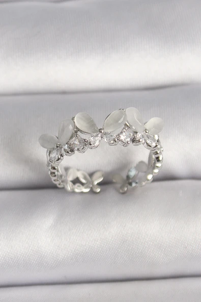 Pirinç Gümüş Renk Zirkon Taşlı Beyaz Mineli Kelebek Model Ayarlanabilir Yüzük ürün görseli 1