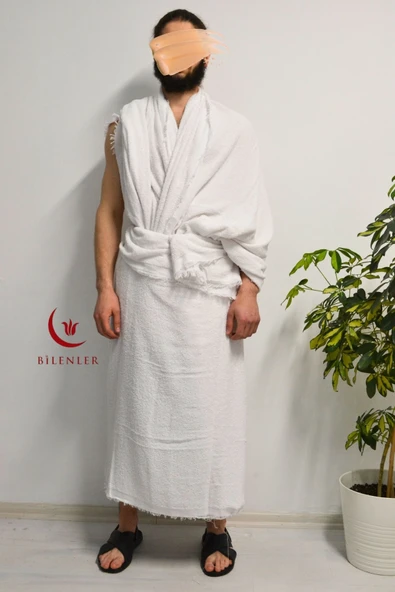 Pamuk Hac İhramı – Dikişsiz, Antibakteriyel ve Terletmeyen Yapı ürün görseli