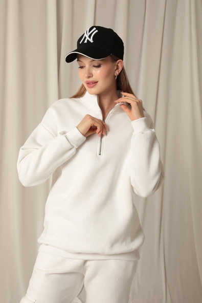 Üç İplik Dik Yaka Yarım Fermuarlı Kadın Ekru Sweat ürün görseli