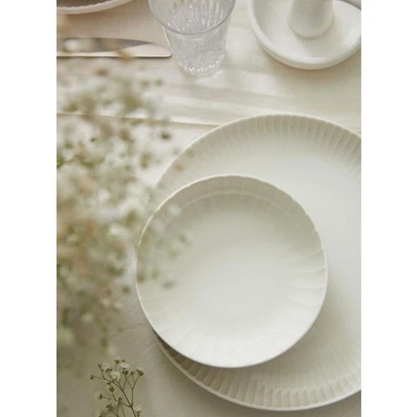 Kütahya Porselen Bone Crest 24 Parça Yemek Takımı Sade - 3