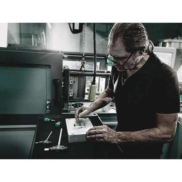 Wera 454 Hex-Plus Hf T Kol 4 x 200MM Tornavida 05023340001 - 4