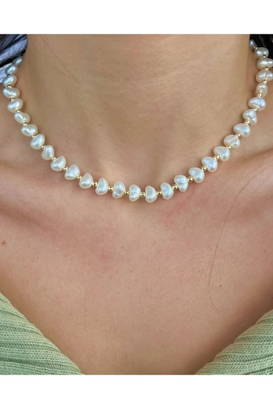 Kadın Barok Inci Kolye Gold Top Detaylı Inci Kolye ürün görseli