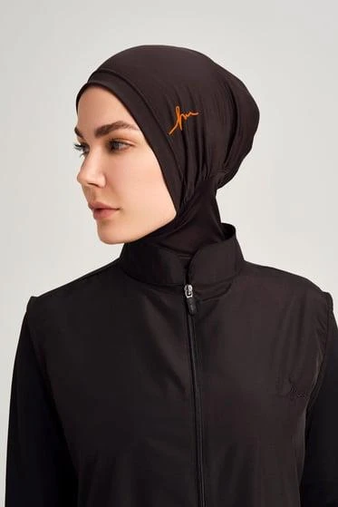 Haşema 1006 Turuncu - Siyah Logo Detaylı Tesettür Yüzücü Bone ürün görseli 1