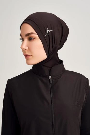 Haşema 1006 Siyah Logo Detaylı Tesettür Yüzücü Bone ürün görseli