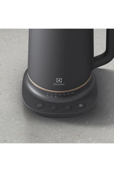 Electrolux Explore 7 E7K1-6BP 2400 W 1,7 L Sıcaklık Ayarlı Su Isıtıcısı - 3