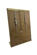 Süet Kumaş Sütlü Kahve Renk Tırnaklı Ayaklı 24/34 Cm Tesbih-Kolye-Zincir Sergileme Standı