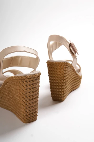 JET-PERLA Tokalı Lastikli Dolgu Topuklu Ortopedik Taban Hasır Görünümlü Kadın Sandalet CKT - Ten - Resim 6