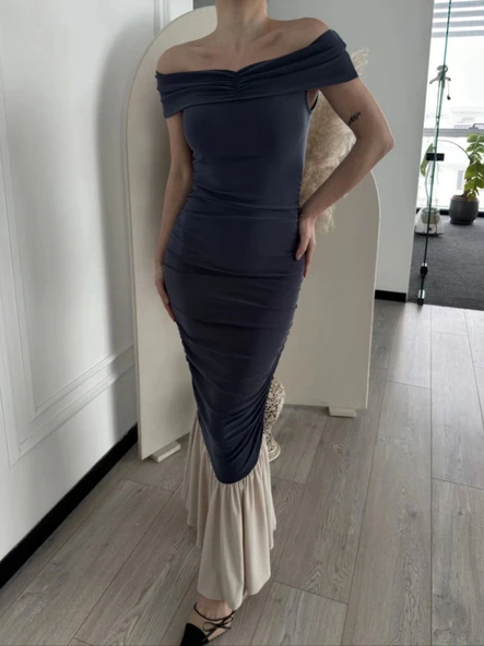 Striptiz Omuzlu Uzun Elbise- Füme - Resim 4