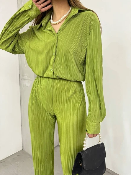 Bayrama Özel Kadın Düşük Omuz Salaş Gömlek Ve Yırtmaç Detay İspanyol Paça Pantolon - Resim 3