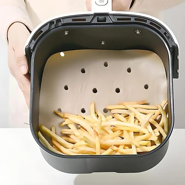 200 Adet Air Fryer Pişirme Kağıdı Tek Kullanımlık Hava Fritöz Yağ Geçirmez Yapışmaz Gıda Pişirme Kağıdı Delikli Kare Model - Resim 4