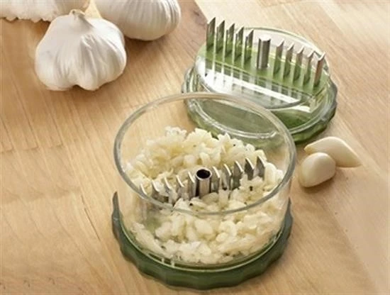 BUFFER® Pratik Sarımsak Ezme Doğrama Rendeleme  Öğütme Aleti Aparatı - Resim 6