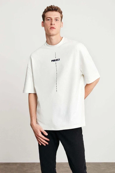Unisex Baskılı Oversize T-Shirt - Beyaz ürün görseli