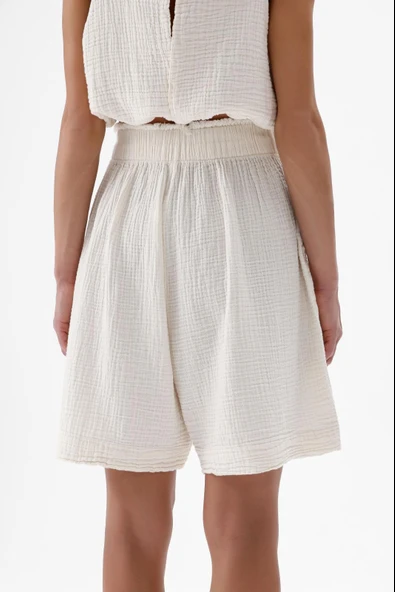 İki Kız Crinkle Bermuda Şort KREM ürün görseli 1
