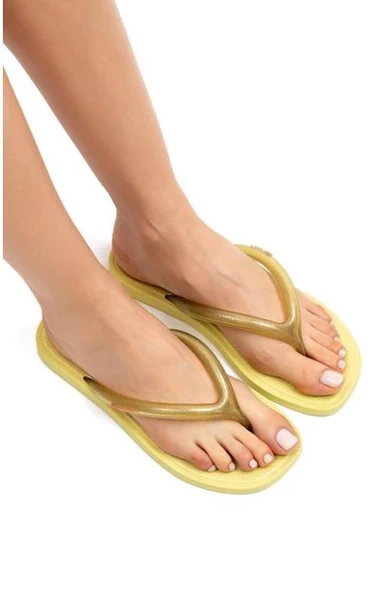 Ipanema Puffer Day Kadın Parmak Arası Terlik Sarı 35/42 SARI ürün görseli