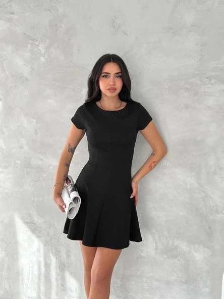 Kısa Kollu Mini Elbise - Siyah - Resim 4