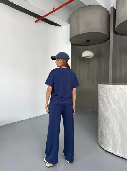 Osy Modal Yumuşak Dokulu Kumaş Kısa Kollu Bluz Rahat Pantalon Ikili Takım- Lacivert - Resim 2