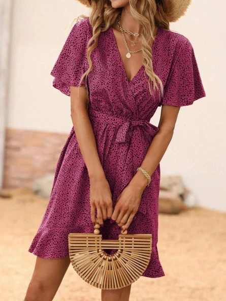 Kadın Kısa Kelebek Kollu Kruvaze Yakalı Belden Kuşaklı Kısa Desenli Süprem Elbise - Resim 2