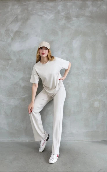 Osy Modal Yumuşak Dokulu Kumaş Bisiklet Yaka Taş Detaylı Kısa Kollu Takım - Kırık Beyaz - Resim 3