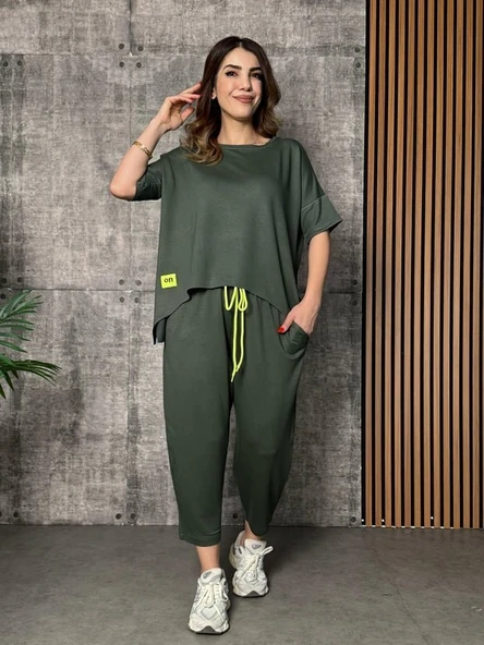 Kadın Kısa Kollu Bisiklet Yaka Viskon Iki Iplik Bluz Ve Pantolon Ikili Takım ürün görseli 1