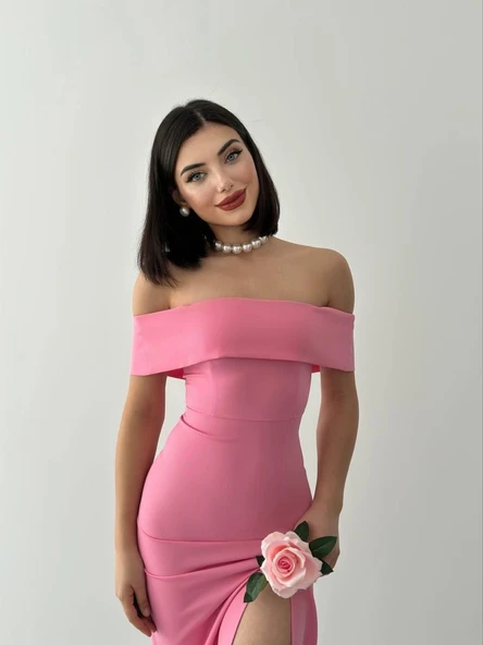 MADONNA YAKA UZUN ELBİSE ürün görseli