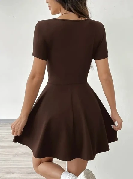 Kadın Kısa Kollu Kare Yaka Short Detaylı Cepli Dalgıç Elbise - Resim 4