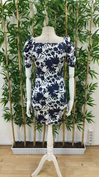 Kadın Kısa Kollu Kruvaze Yakalı çiçek Baskılı Süprem Elbise - Resim 5