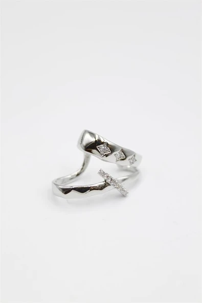 Taşlı Kıkırdak Küpe - Gümüş ürün görseli