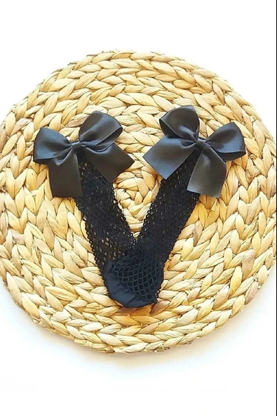 Siyah Fileli Diz Altı Fiyonklu Kız Çocuk Çorap ürün görseli