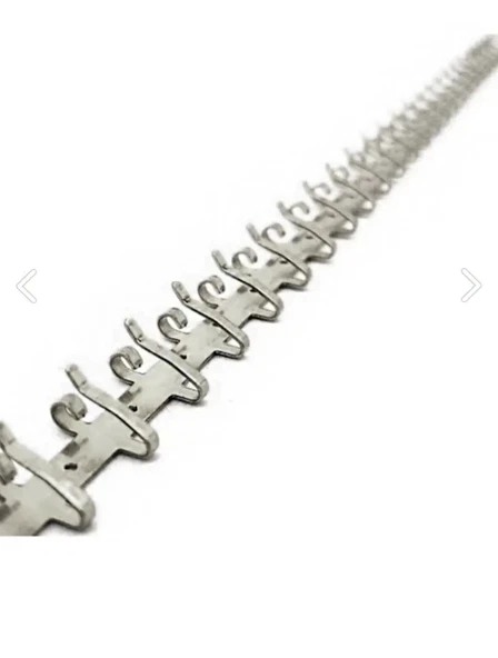 Metal Malzeme Gümüş Renk Bir Metre 92 Kancalı Tesbih&Takı Sergileme Askısı ürün görseli