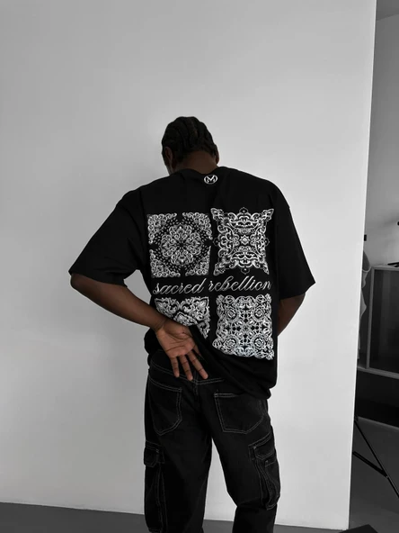 Oversize T-Shirt - 4