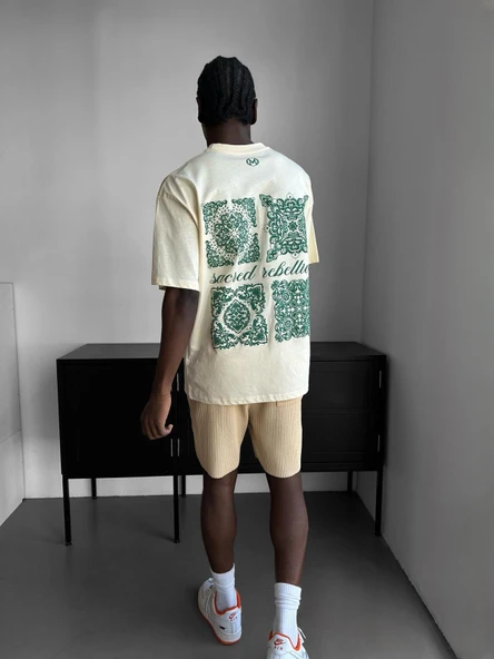 Oversize T-Shirt - 2