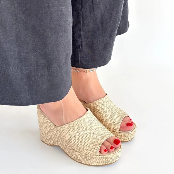 Pabucmarketi Bej Hasır Dokumalı Kadın Dolgu Topuk Terlik - 4