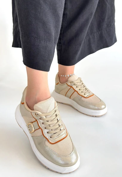 Pabucmarketi Bej Bağcıklı Kadın Spor Ayakkabı ürün görseli 1