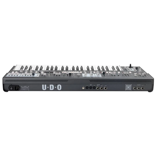 Udo Audio Super 6 Black Analog Hybrid Synthesizer KUTU KASARLI SIFIR - 3