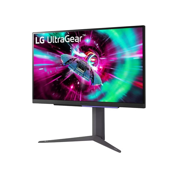 LG Ultragear 27GR93U-B 27" 1Ms 144Hz FreeSync/G-SYNC DisplayHDR™ 400 UHD (3840x2160) Pivot 4K IPS Gaming Monitör - 2